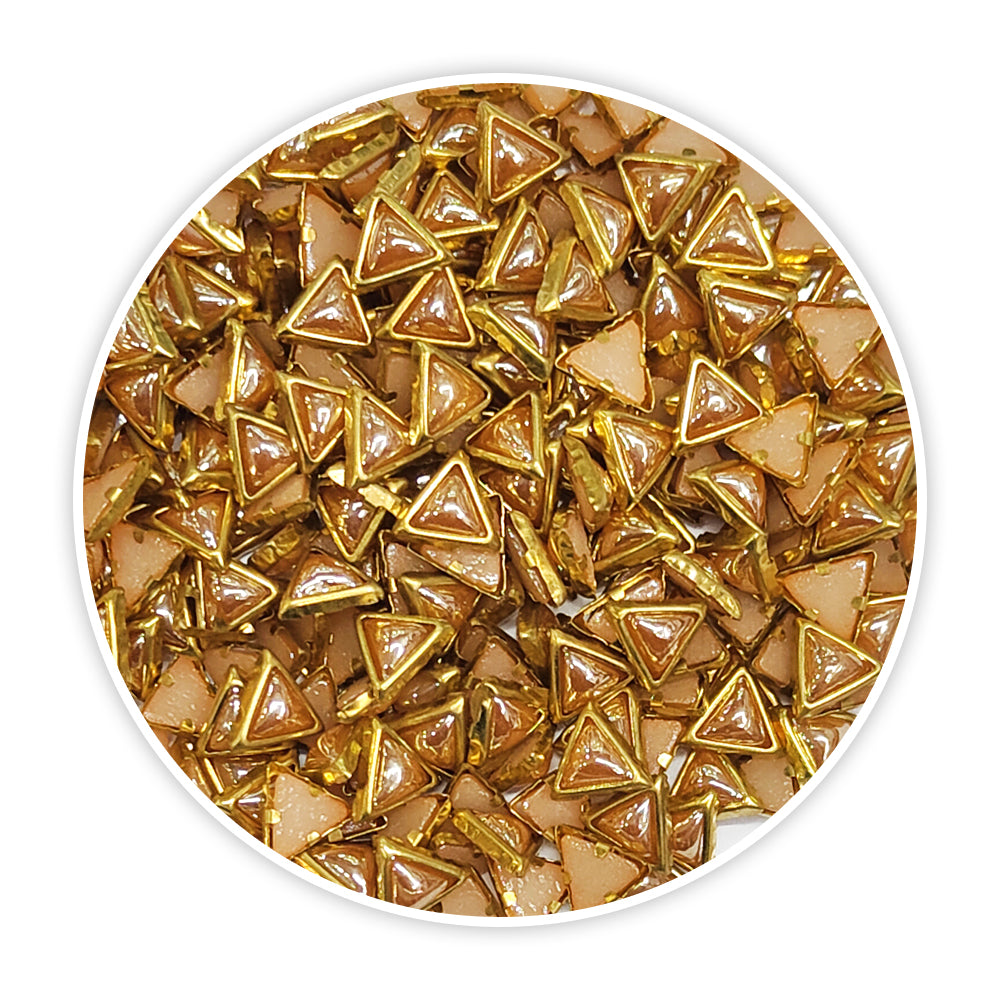Crystal metal triangle