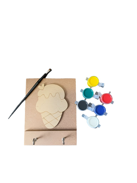 ICE CREAM KEYHOLDER