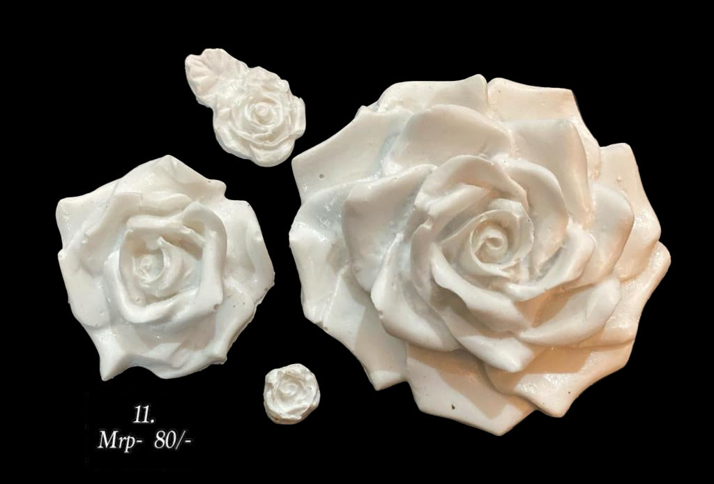 RESIN EMBELLISHMENT - 7
